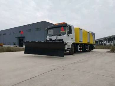 多功能除雪除冰車 除冰車 壓實(shí)雪除冰車