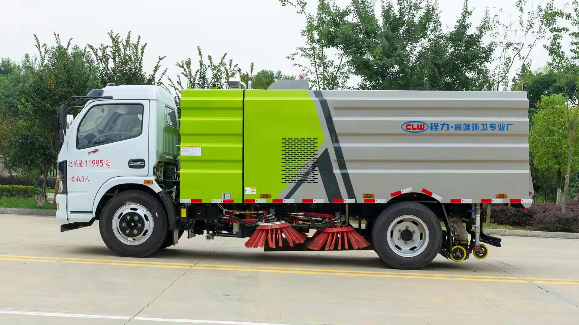 東風(fēng)8方掃路車