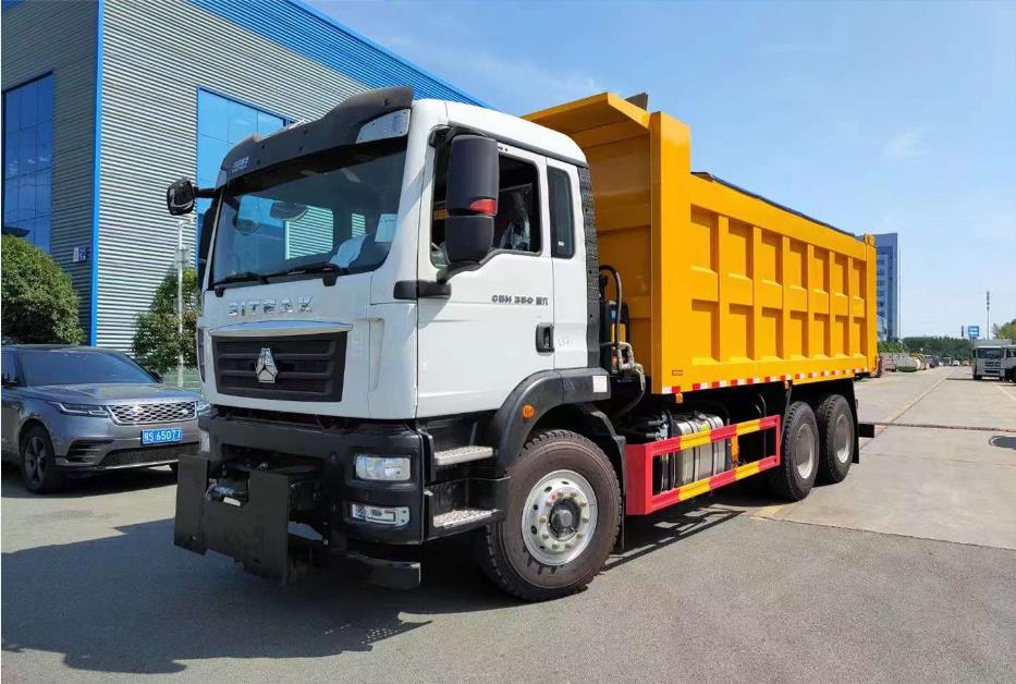 后八輪除雪車 大型除雪車